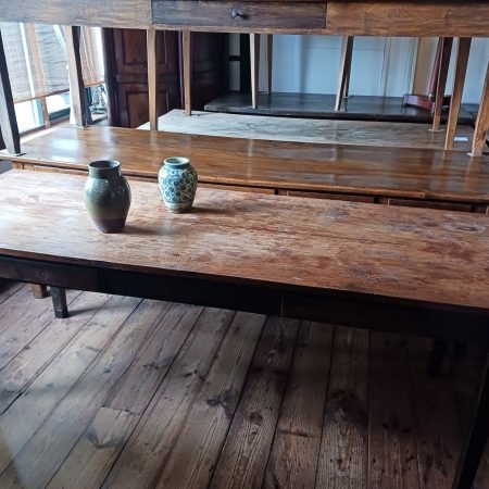 VERKOCHT Ranke Antieke Eettafel van 228 cm.