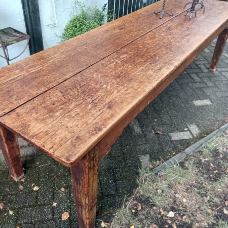Engelse lange antieke tafel